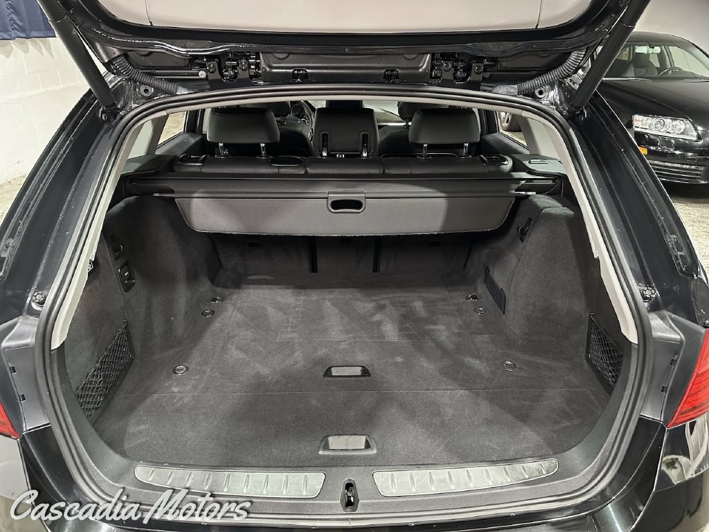 Used 2015 BMW 328i xDrive Wagon AWD/4WD image 10