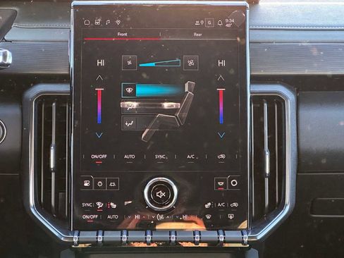 New 2026 GMC Acadia AT4 w/ LPO, Floor Liner Package image 27