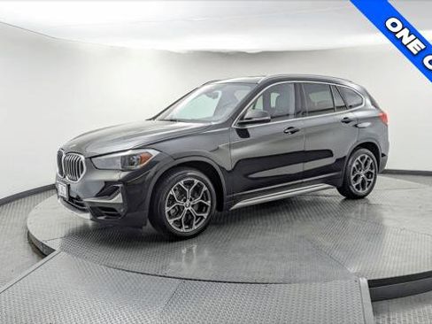 Used 2021 BMW X1 xDrive28i w/ Convenience Package image 2