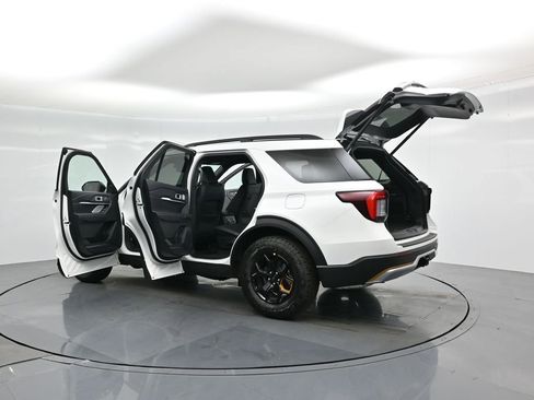 New 2026 Ford Explorer Tremor w/ Tremor Ultimate Package image 38