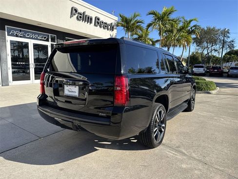 Used 2019 Chevrolet Suburban Premier w/ RST 6.2L Performance Edition image 4