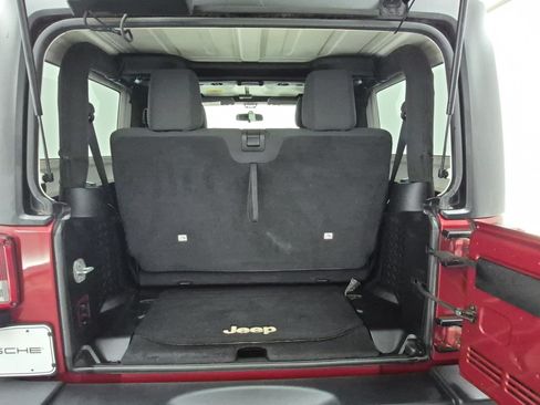 Used 2012 Jeep Wrangler Sport AWD/4WD image 10