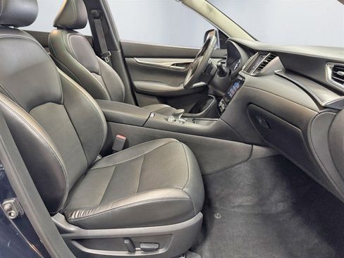Used 2022 INFINITI QX50 Luxe AWD/4WD image 25