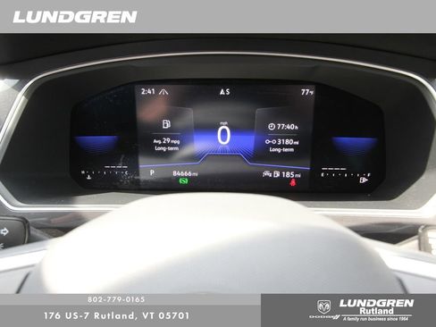 Used 2022 Volkswagen Tiguan SE image 13