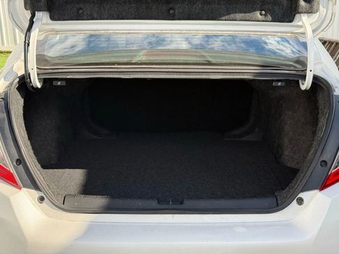 Used 2019 Honda Civic Sport image 14