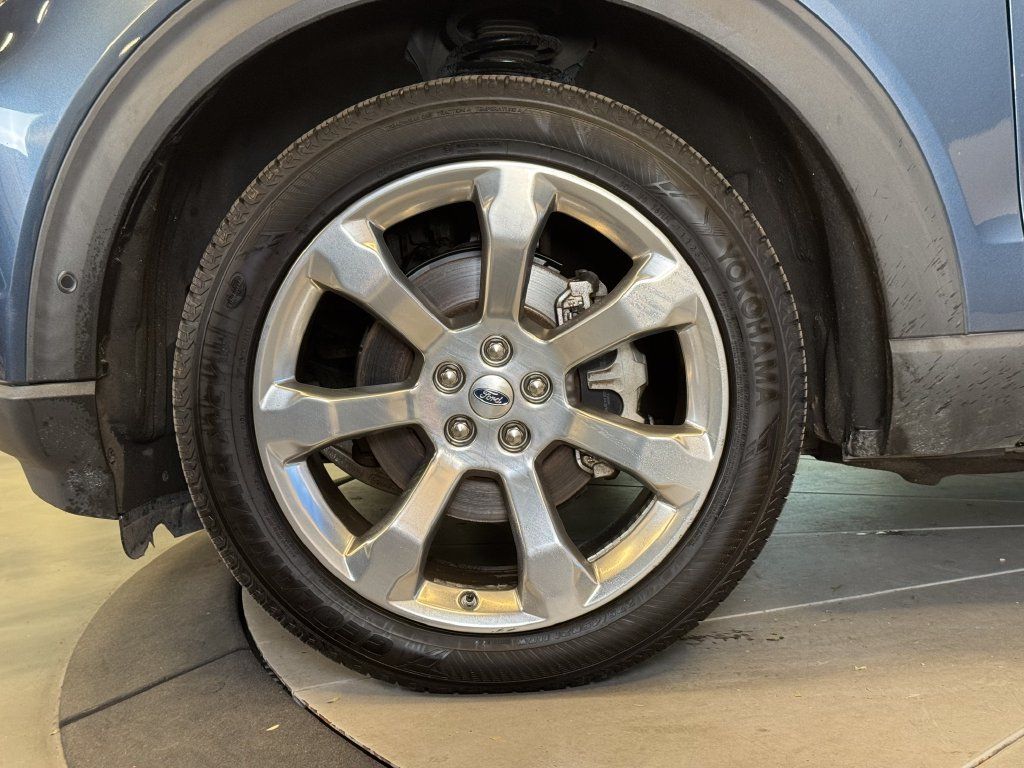 Used 2020 Ford Explorer Platinum w/ Premium Technology Package AWD/4WD image 27