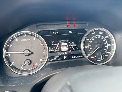 Used 2022 Mitsubishi Outlander SEL FWD image 12