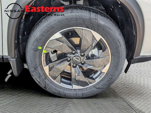 New 2026 Nissan Rogue SV w/ Cold Weather Package image 25