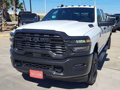 New 2026 RAM 2500 Tradesman AWD/4WD image 3