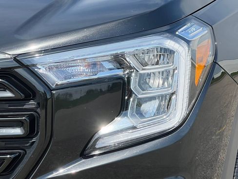 Certified 2023 GMC Terrain SLE w/ Driver Convenience Package AWD/4WD image 41