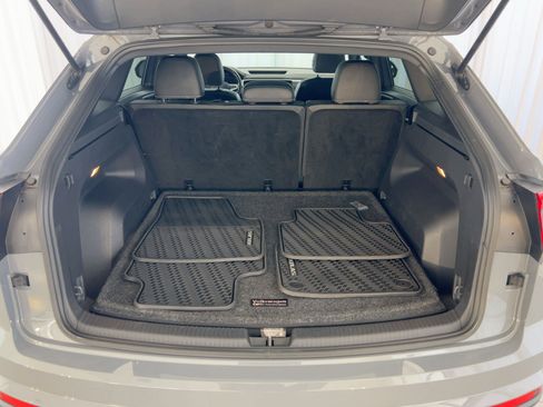 Certified 2022 Volkswagen Atlas Cross Sport SE image 29