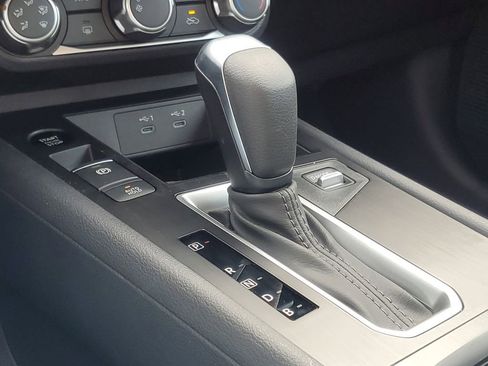 New 2026 Nissan Kicks S image 23