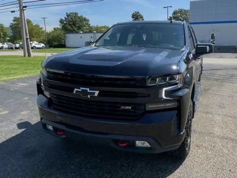 Used 2021 Chevrolet Silverado 1500 LT Trail Boss w/ Convenience Package II AWD/4WD image 5