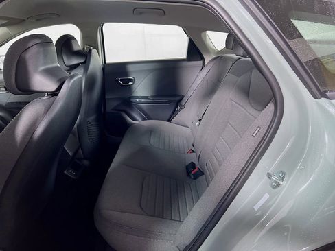 Certified 2025 Kia K4 EX image 19