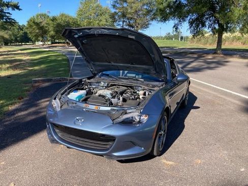 Used 2017 MAZDA MX-5 Miata RF Grand Touring image 21