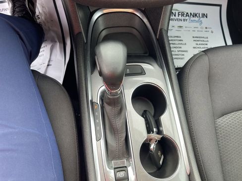 Used 2023 Chevrolet Malibu LT w/ Midnight Edition FWD image 19