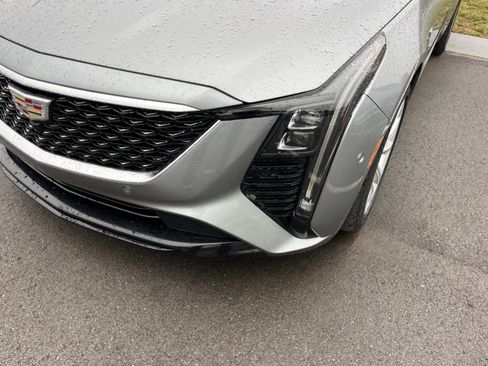 Used 2025 Cadillac CT5 Premium Luxury RWD image 8
