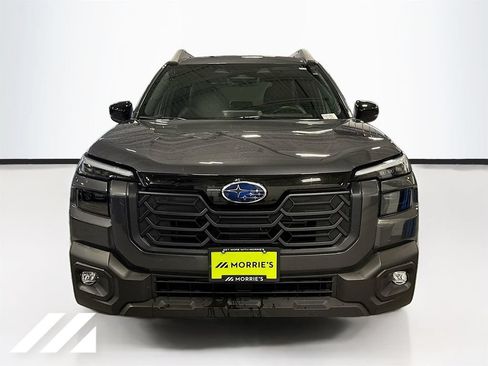 Used 2026 Subaru Outback Premium AWD/4WD image 2