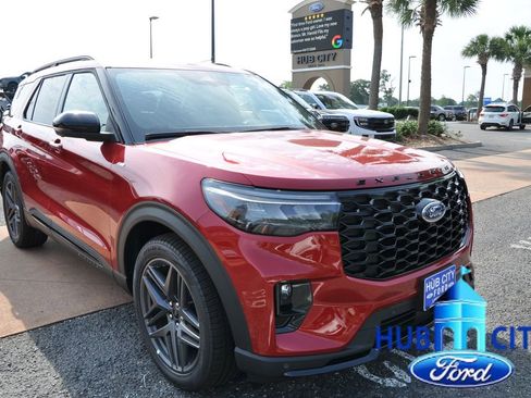 New 2026 Ford Explorer ST-Line RWD image 7