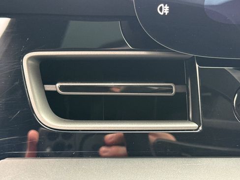 Used 2023 Porsche Taycan GTS image 35