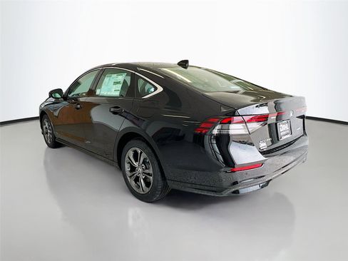 New 2026 Honda Accord EX-L image 10