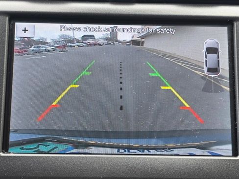 Used 2019 Ford Fusion SE FWD image 19