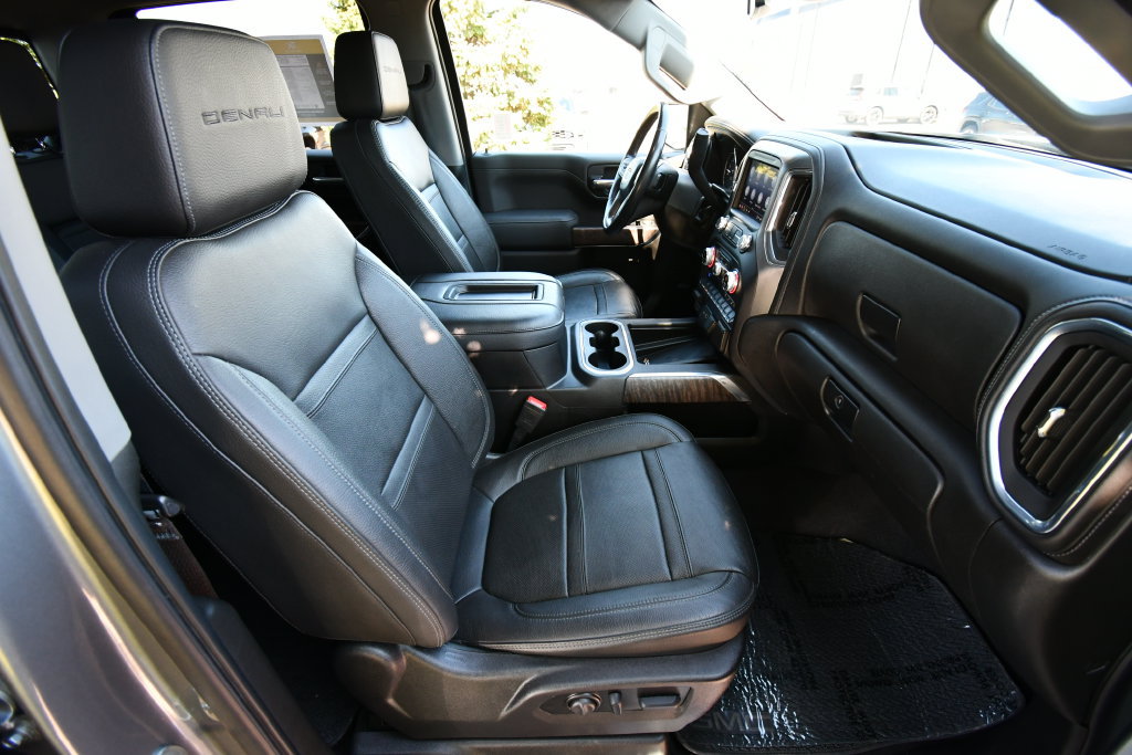 Used 2022 GMC Sierra 1500 Denali w/ Driver Alert Package II AWD/4WD image 22