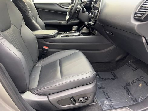 Used 2024 Lexus NX 250 FWD image 44