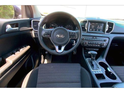 Used 2019 Kia Sportage LX w/ LX Popular Package AWD/4WD image 5