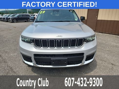 Used 2023 Jeep Grand Cherokee L Limited w/ Luxury Tech Group II AWD/4WD image 3