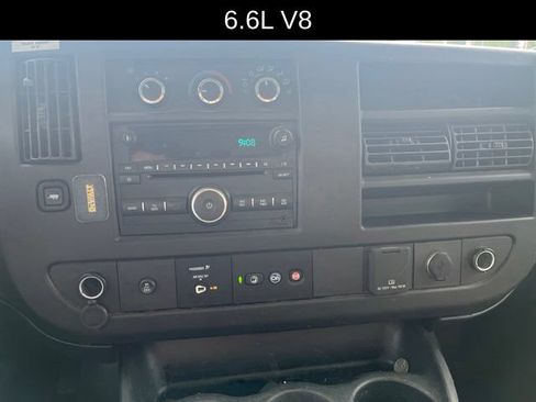 Used 2021 Chevrolet Express 3500 w/ Power Convenience Package RWD image 7