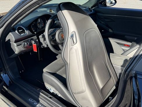 Used 2025 Porsche 718 Cayman GT4 RS image 51
