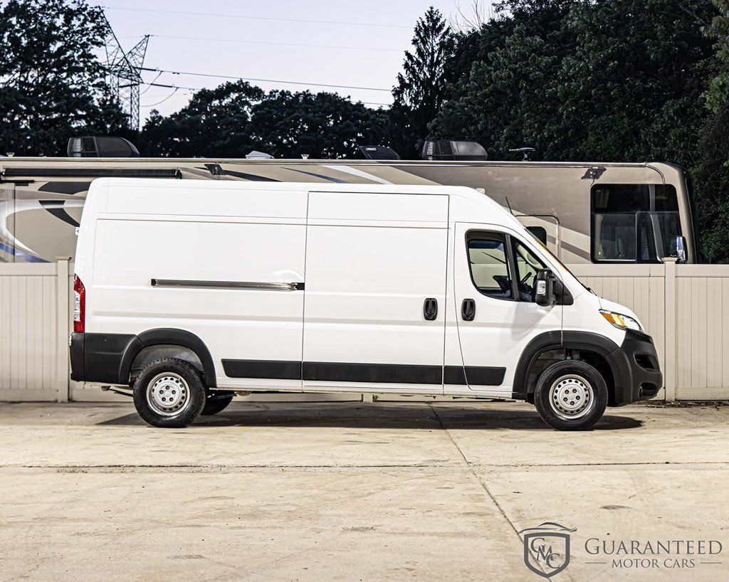 Used 2025 RAM ProMaster 2500 w/ Convenience Group FWD image 7