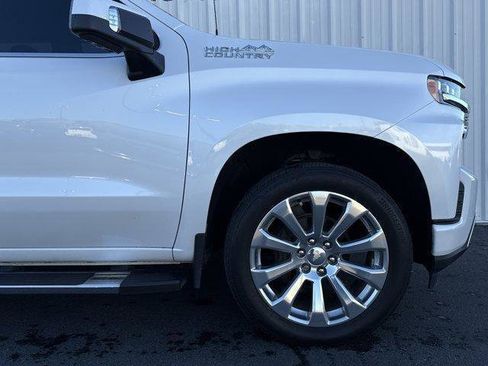 Used 2019 Chevrolet Silverado 1500 High Country w/ Technology Package image 47