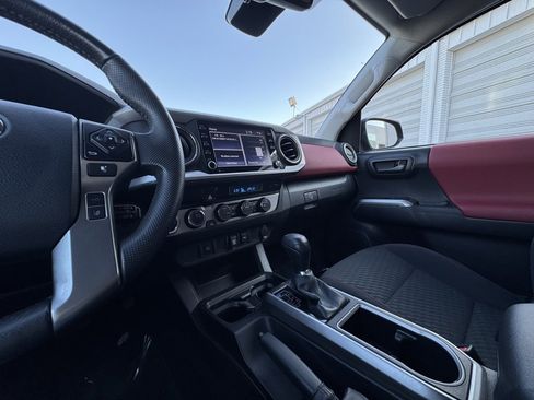 Used 2023 Toyota Tacoma SR5 image 27