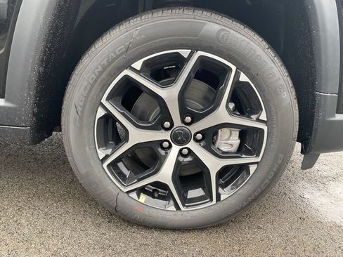 New 2026 Jeep Compass Limited AWD/4WD image 9