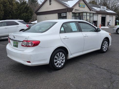Used 2013 Toyota Corolla LE image 7