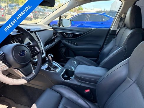 Used 2024 Subaru Outback Limited AWD/4WD image 3