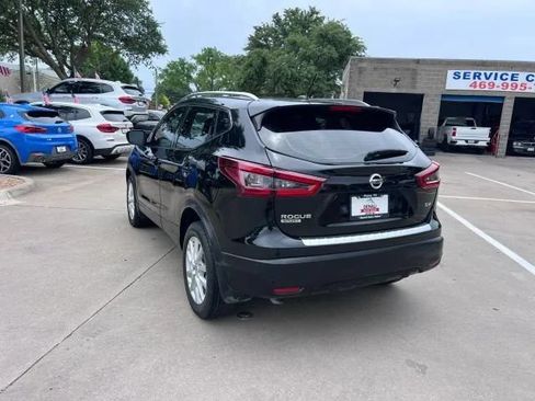 Used 2021 Nissan Rogue Sport SV FWD image 8