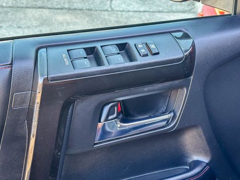 Certified 2023 Toyota 4Runner TRD Off-Road Premium image 22