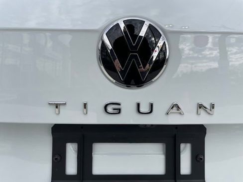 Used 2022 Volkswagen Tiguan S AWD/4WD image 3