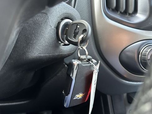 Certified 2022 Chevrolet Colorado Z71 w/ Trail Boss Package image 17