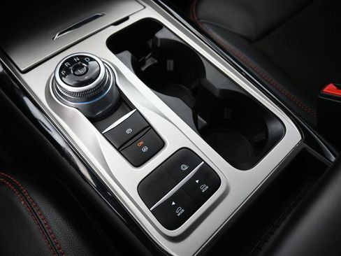 Certified 2023 Ford Explorer ST-Line w/ Class IV Trailer Tow Package image 32