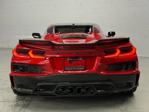 Used 2023 Chevrolet Corvette Z06 w/ Stealth Interior Trim Package image 17