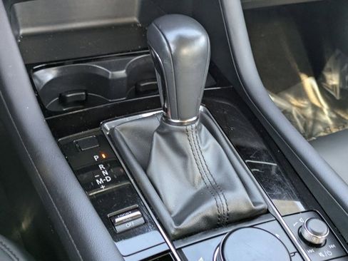 Used 2025 MAZDA MAZDA3 s image 11