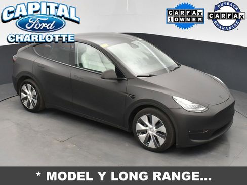 Used 2022 Tesla Model Y Long Range image 24