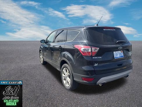 Used 2017 Ford Escape SE AWD/4WD image 5