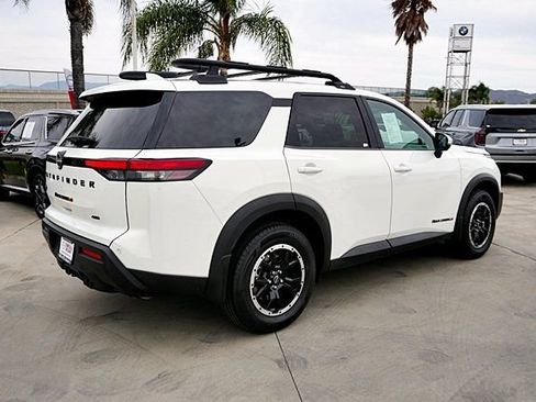 Certified 2024 Nissan Pathfinder Rock Creek AWD/4WD image 4