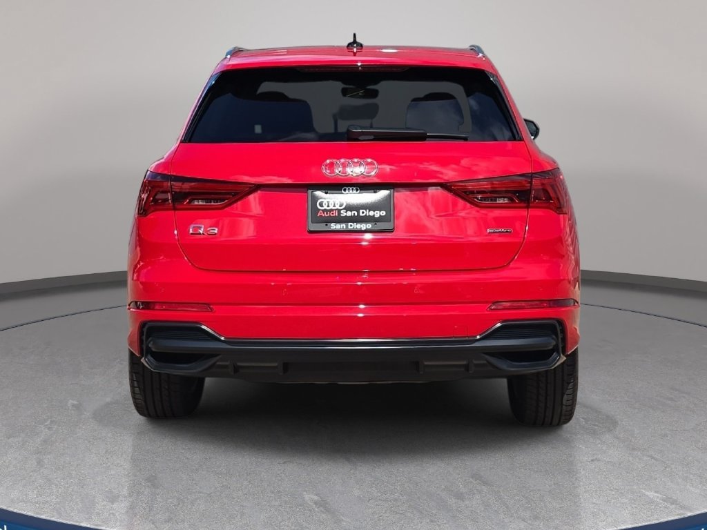 Used 2022 Audi Q3 2.0T Premium AWD/4WD image 7