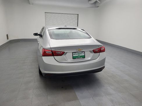 Used 2016 Chevrolet Malibu LT w/ Leather Package image 6